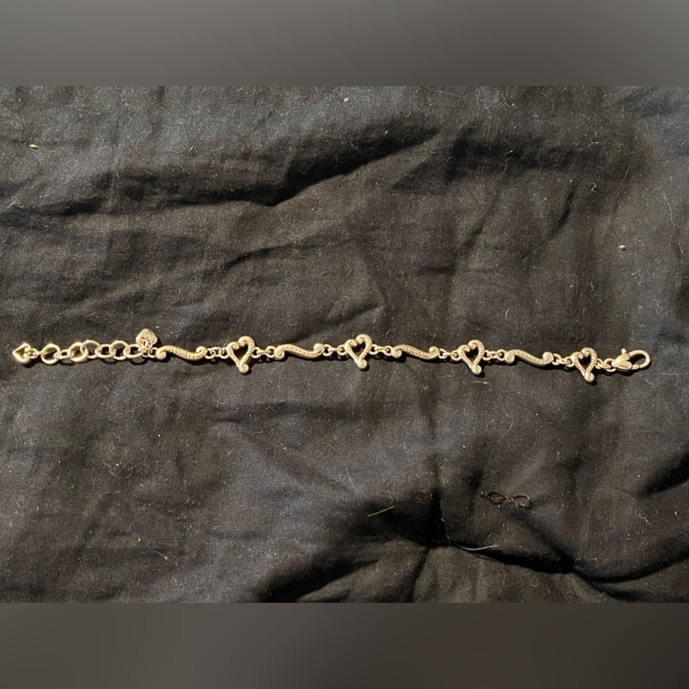 Brighton Vintage Statement Tuscan Etched Silver Heart Pendant Links Bracelet - Picture 4 of 5